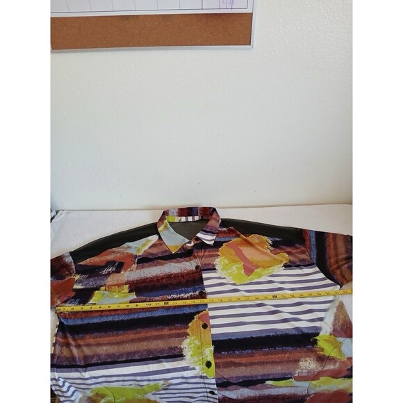 Attitudes by Renee Como Jersey Mesh Shoulder Top Plus Size 3X Printed Tee Shirt - Picture 13 of 16